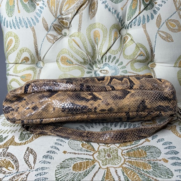 Cecconi Piero Italy Leather Snake Embossed Handbag - Picture 3 of 4